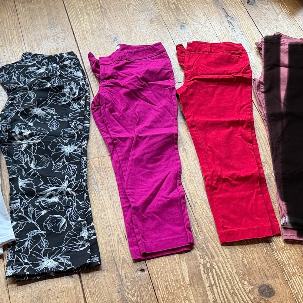 5 pairs Women’s Capris - , Red, Fuchsia, Rose, Yellow, Black Floral